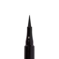 Colorstay Sharp Line Delineador de Olhos Líquido Ponta Fina