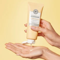 Confidence Limpador Facial com Sérum Hidratante