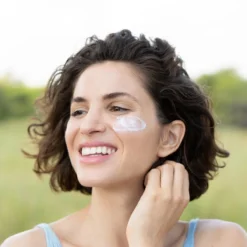 Creme Facial Hidratante SPF50+