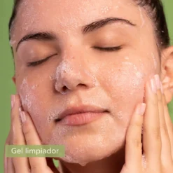 Gel Facial Purificante com Própolis & Citrinos