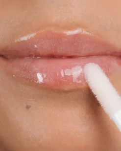 Inglot x Rocío Camacho Shine Up Lip GLoss