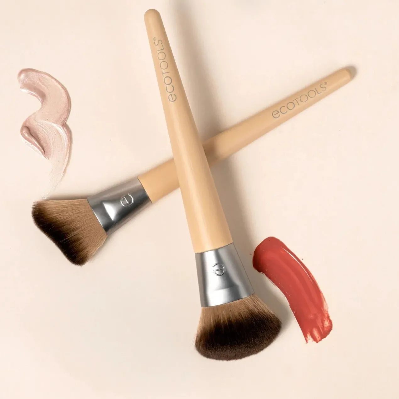Kit de Pincéis Blush & Iluminador