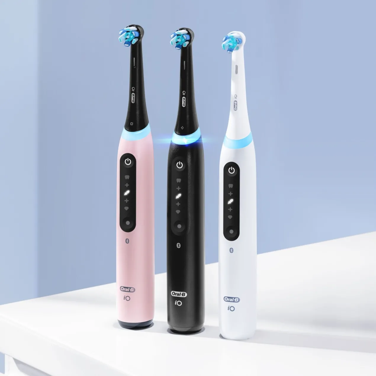 Oral-B iO 5 Escova Elétrica Preta com Estojo