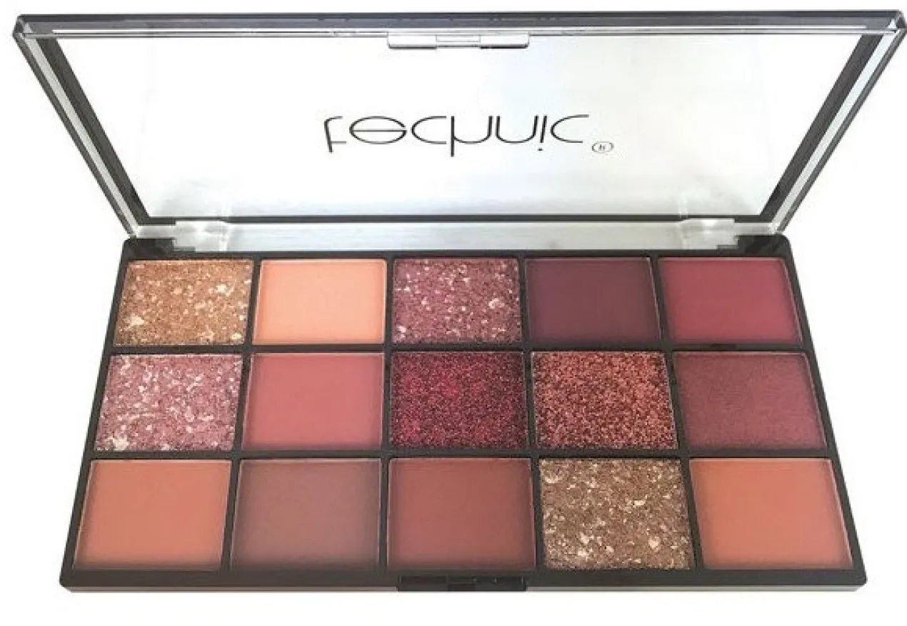 Paleta de Sombras Invite Only