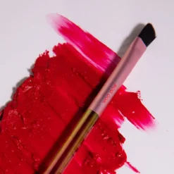 Pincel Angled Eyeliner Brush