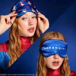 Supergirl™ Satin Dream Mask Máscara de Dormir Reversível