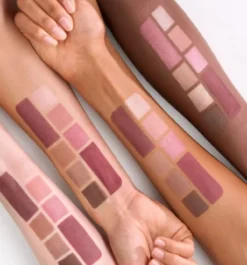 The Deep Velvet Paleta Sombra Olhos
