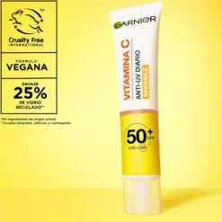 Vitamin C Fluido Invisible Diário Anti-Manchas e Anti-UV com SPF50+