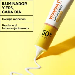 Vitamin C Fluido Invisible Diário Anti-Manchas e Anti-UV com SPF50+